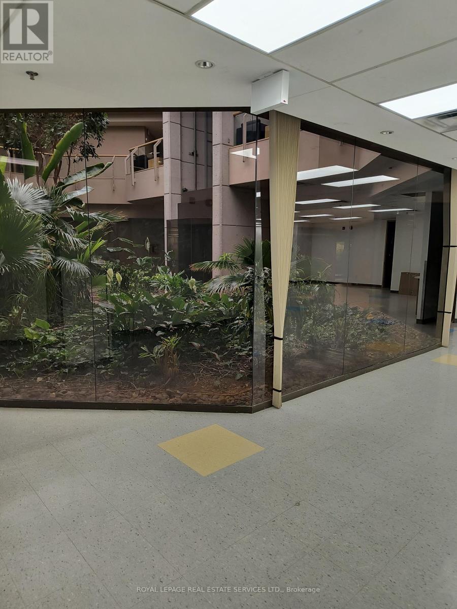 100* - 1440 Don Mills Road, Toronto, ON