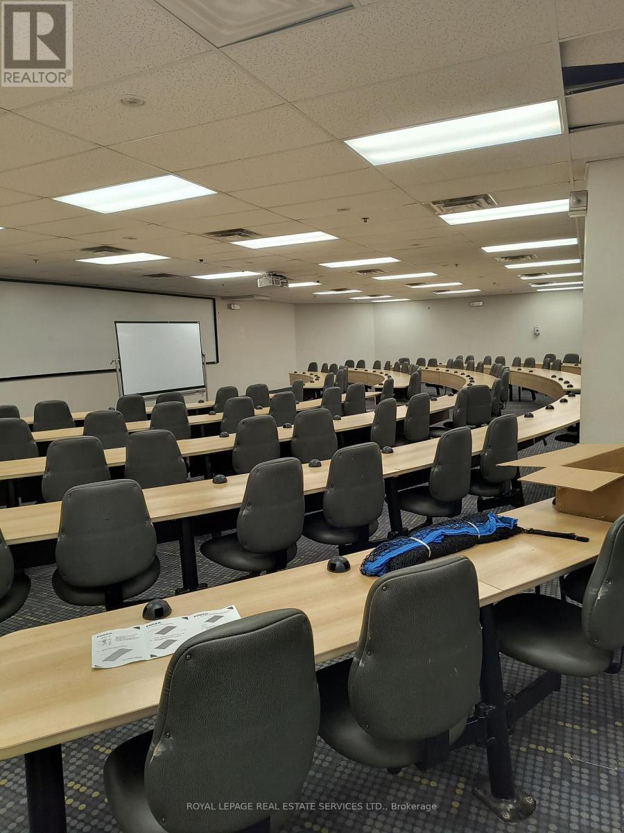 100* - 1440 Don Mills Road, Toronto, ON