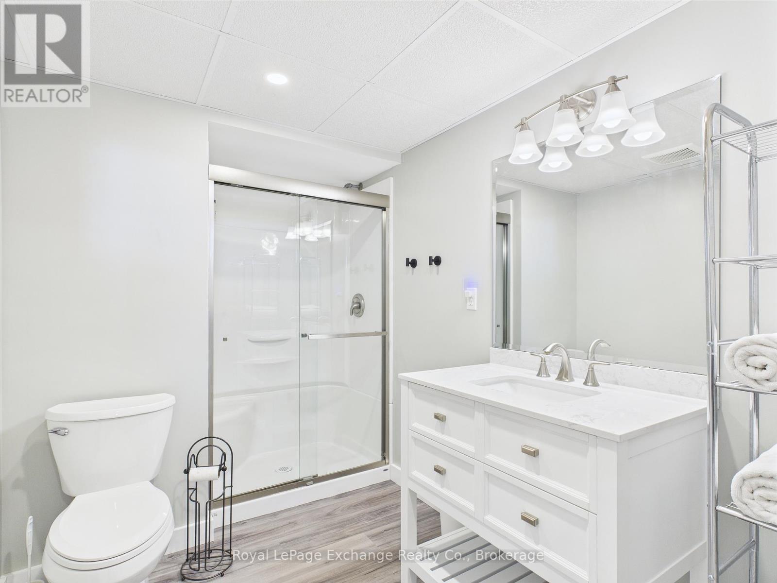 85435 Mcdonald Lane, Ashfield-Colborne-Wawanosh (Ashfield), ON - Indoor Photo Showing Bathroom