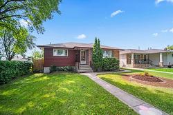 726 Melrose Avenue  Winnipeg, MB R2C 1P7