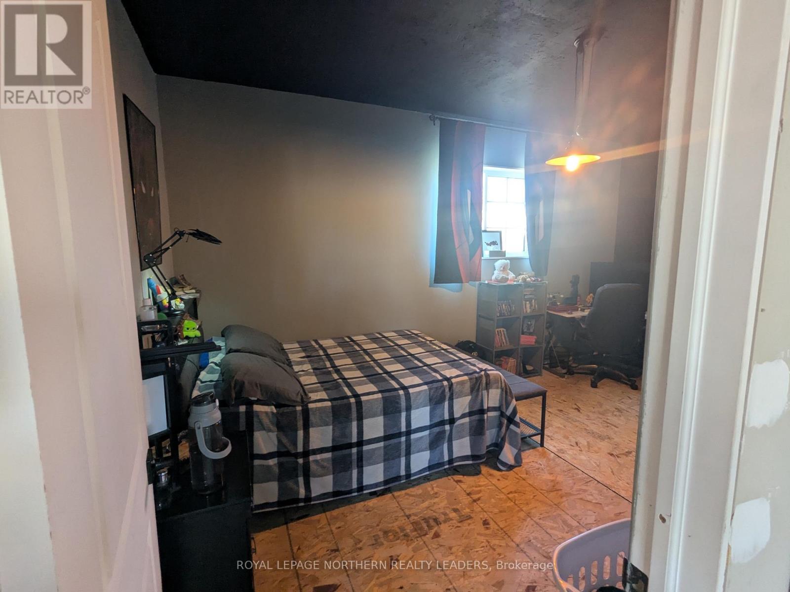 59 Fourth Street, Smooth Rock Falls (Srf), ON - Indoor Photo Showing Bedroom