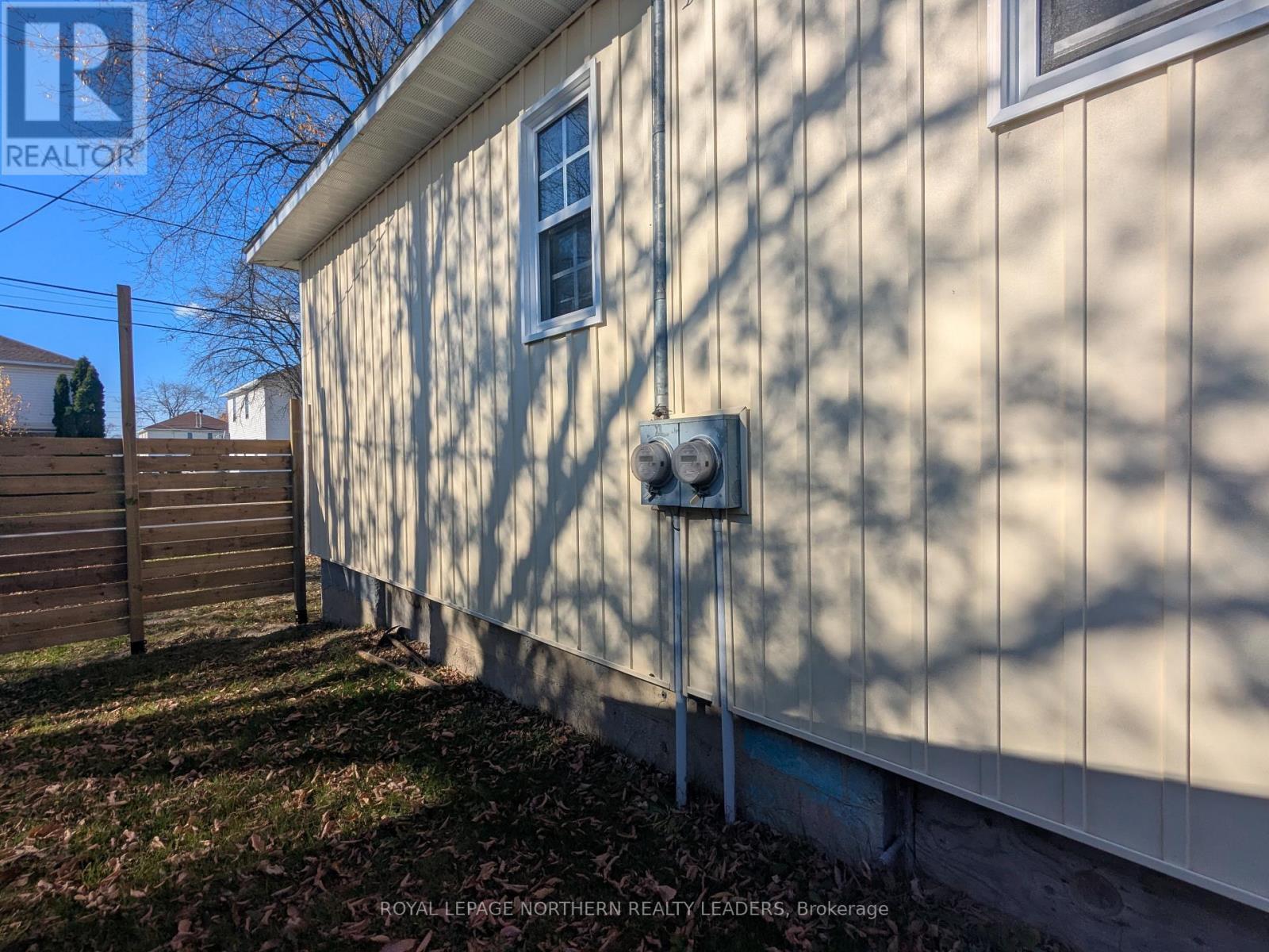 59 Fourth Street, Smooth Rock Falls (Srf), ON - Outdoor