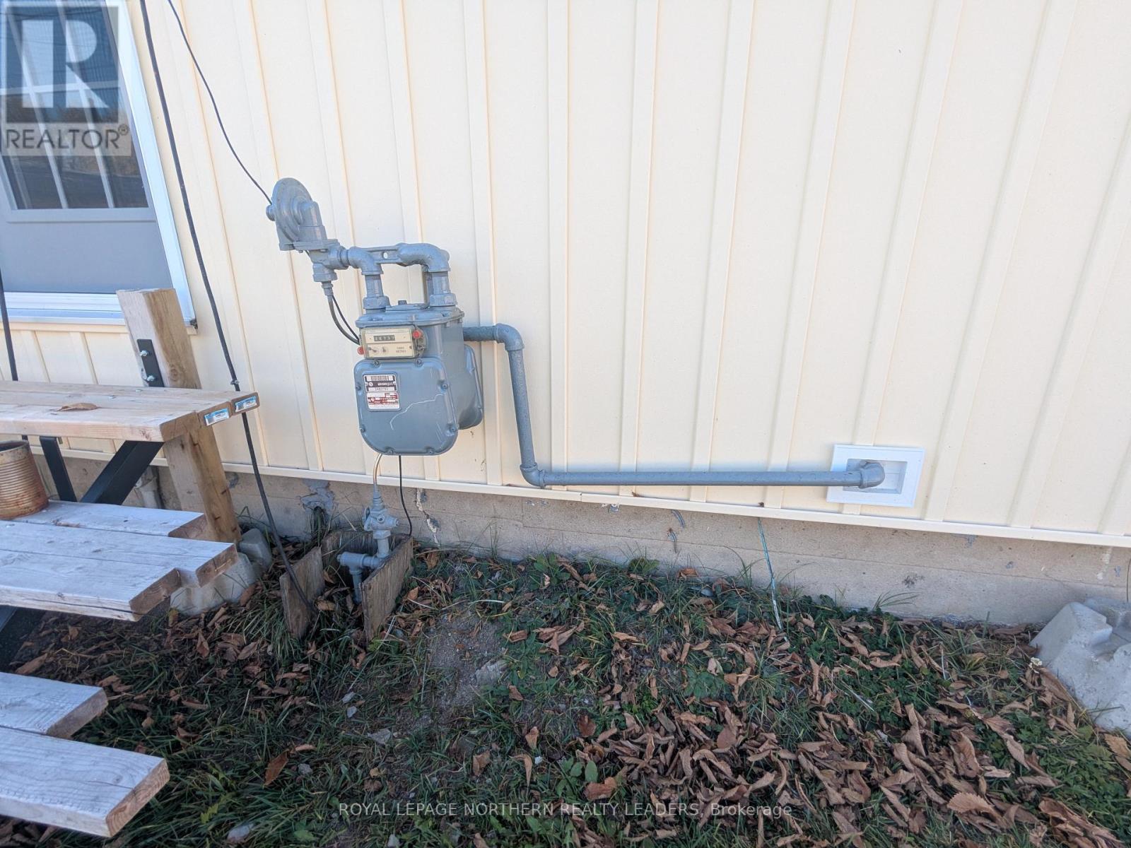 59 Fourth Street, Smooth Rock Falls (Srf), ON - Outdoor