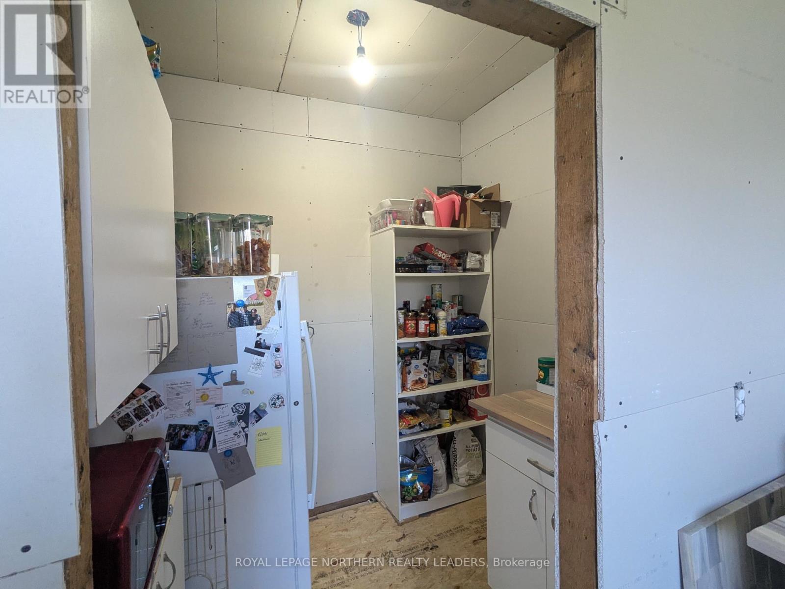 59 Fourth Street, Smooth Rock Falls (Srf), ON - Indoor Photo Showing Other Room