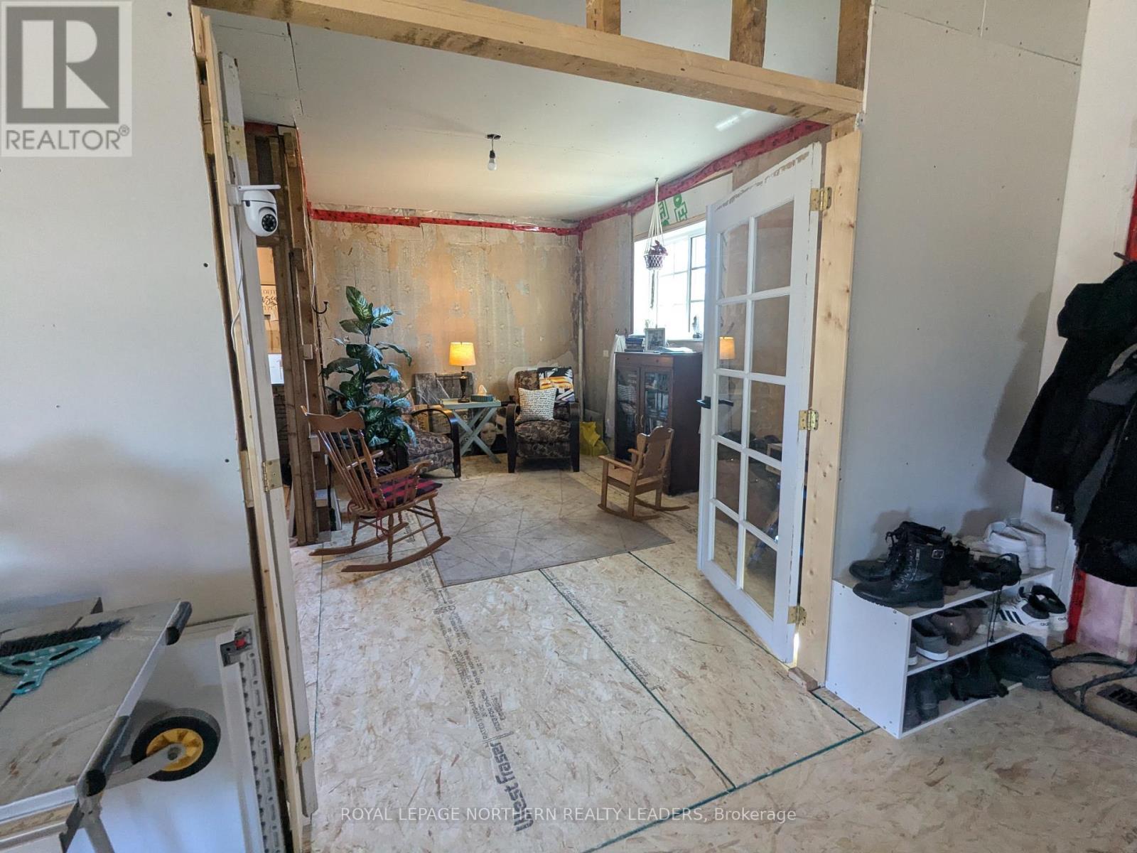 59 Fourth Street, Smooth Rock Falls (Srf), ON - Indoor Photo Showing Other Room