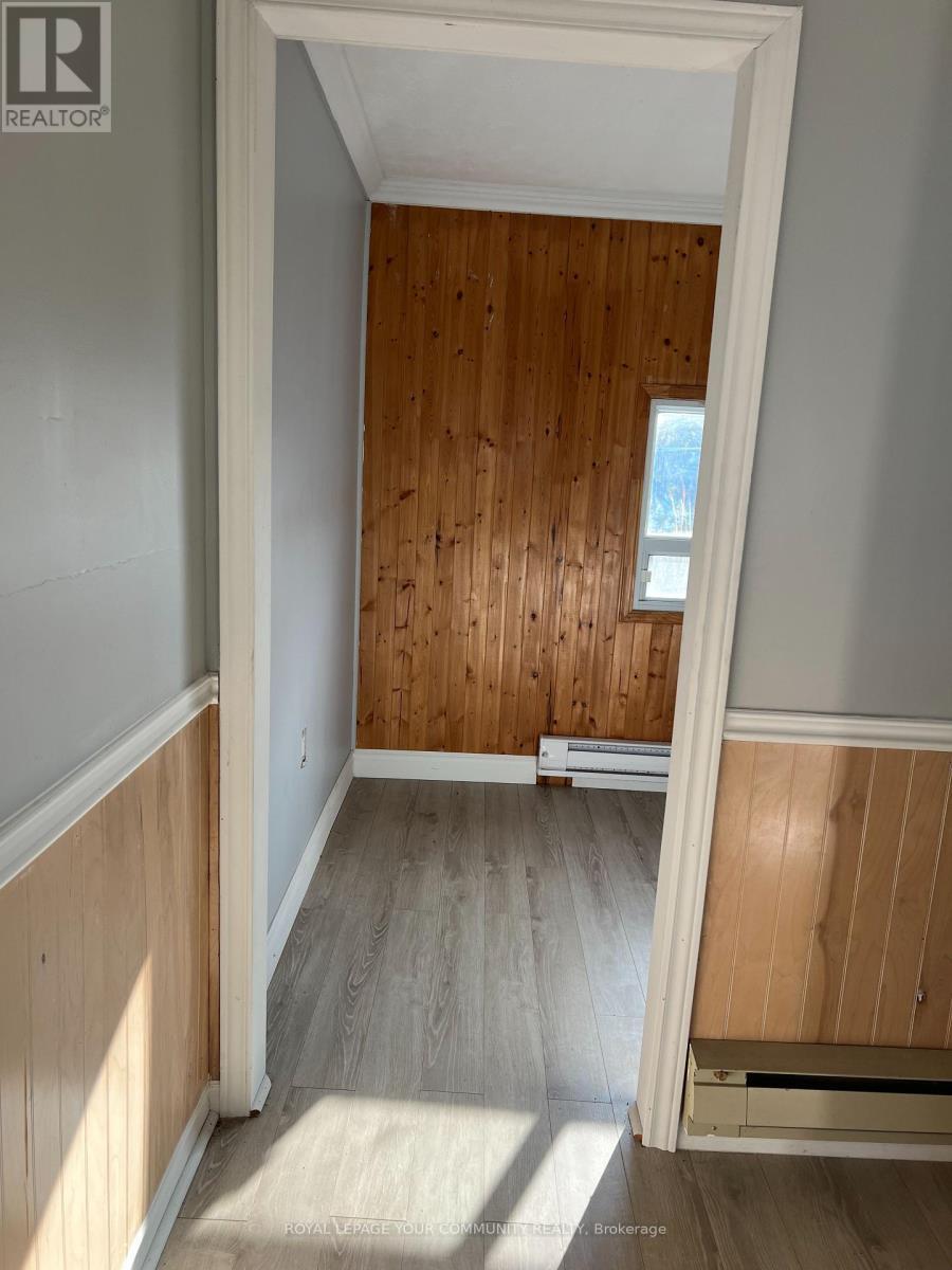 8 Island Drive, Georgina, ON - Indoor Photo Showing Other Room