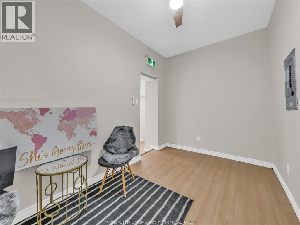 939 Wyandotte Street East, Windsor, ON