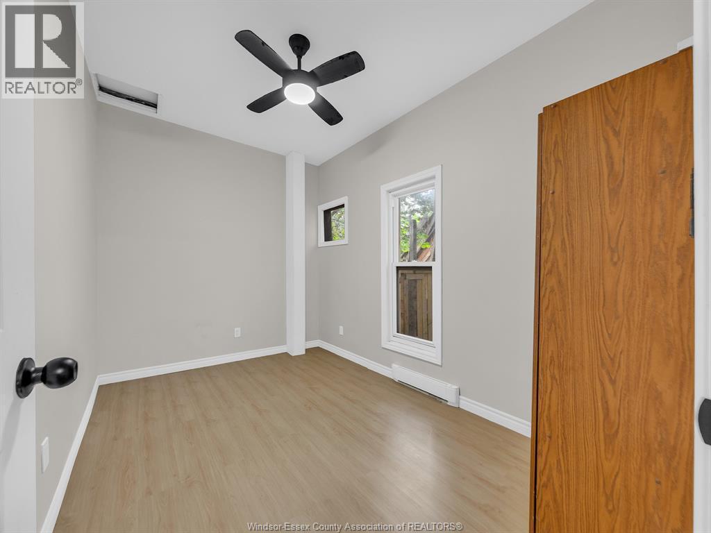 939 Wyandotte Street East, Windsor, ON