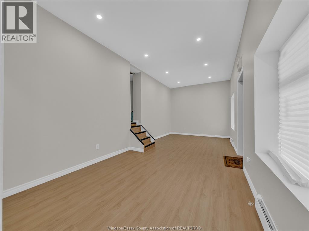 939 Wyandotte Street East, Windsor, ON