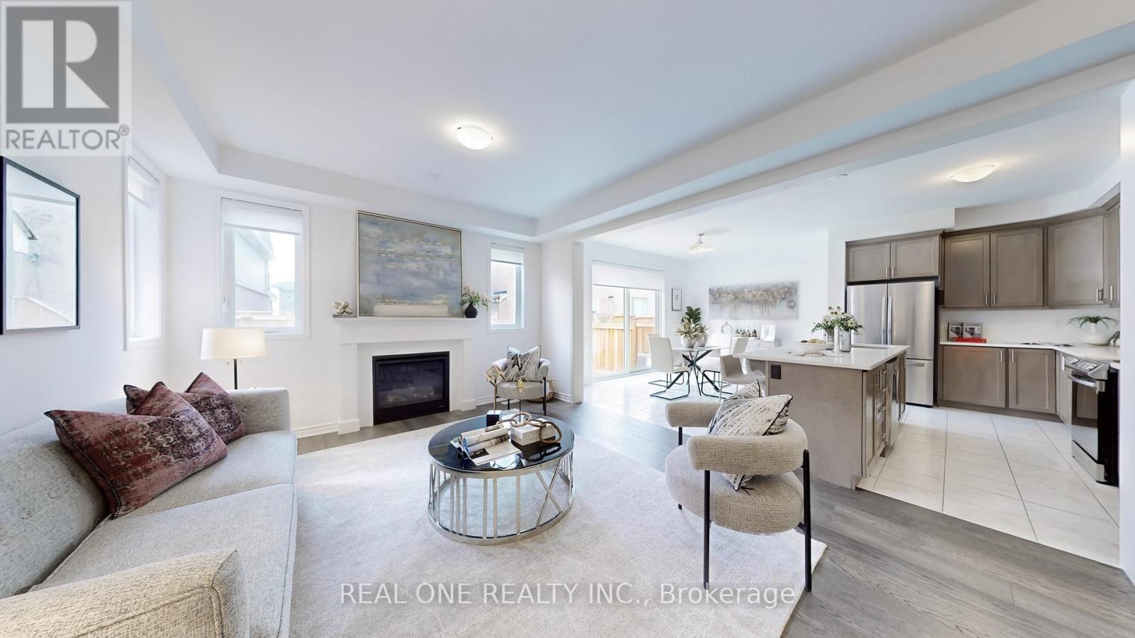 561 Kennedy Circle W, Milton, ON - Indoor Photo Showing Living Room With Fireplace