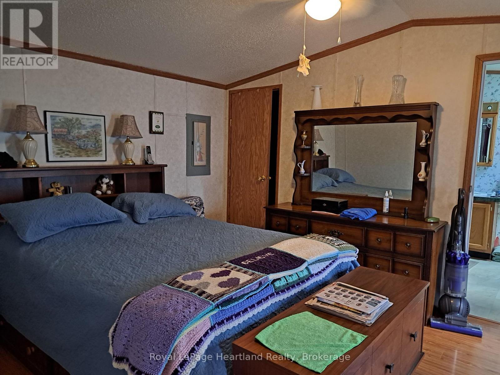 8 - 39461 Dashwood Road, South Huron (Stephen Twp), ON