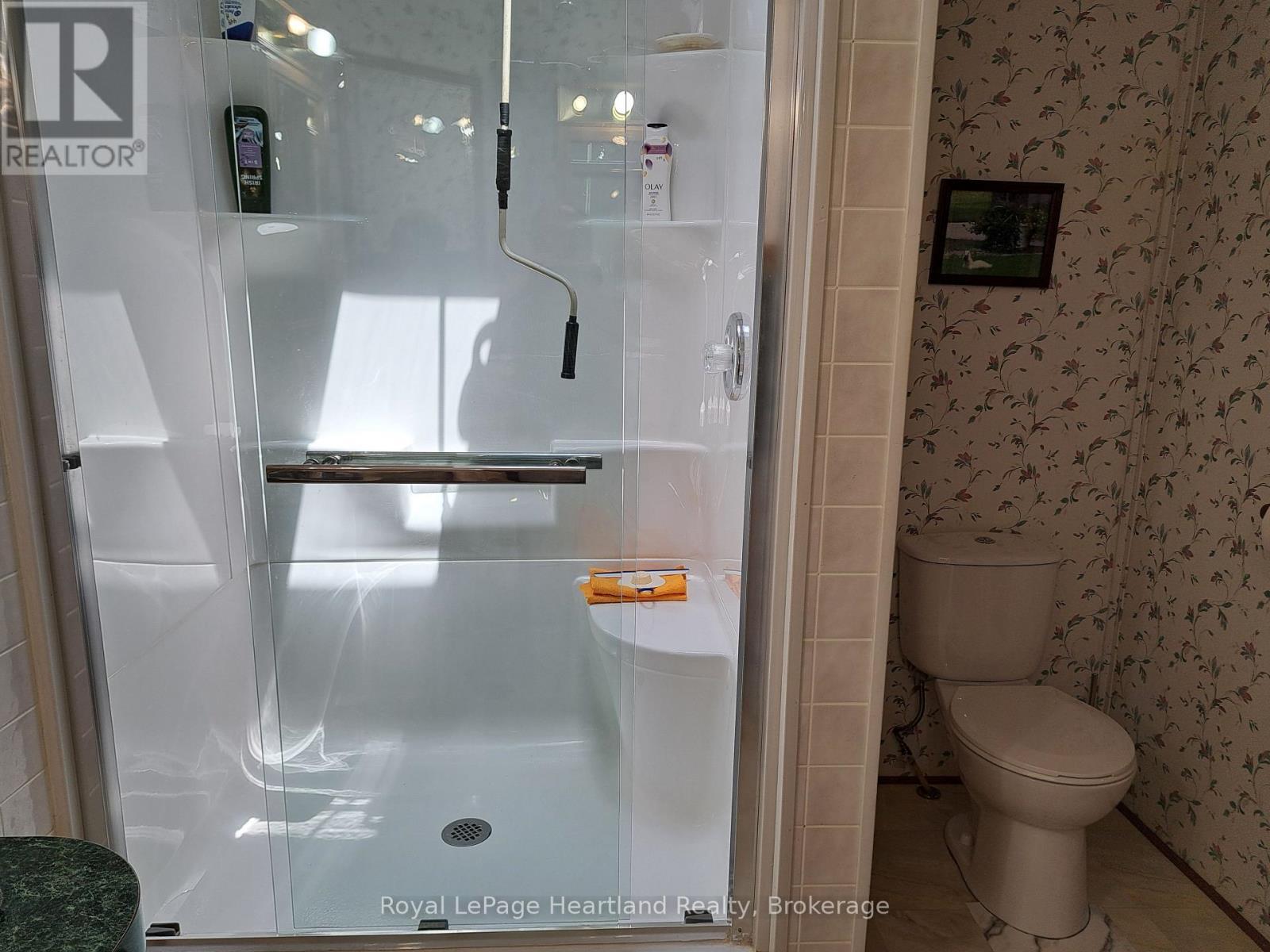 8 - 39461 Dashwood Road, South Huron (Stephen Twp), ON