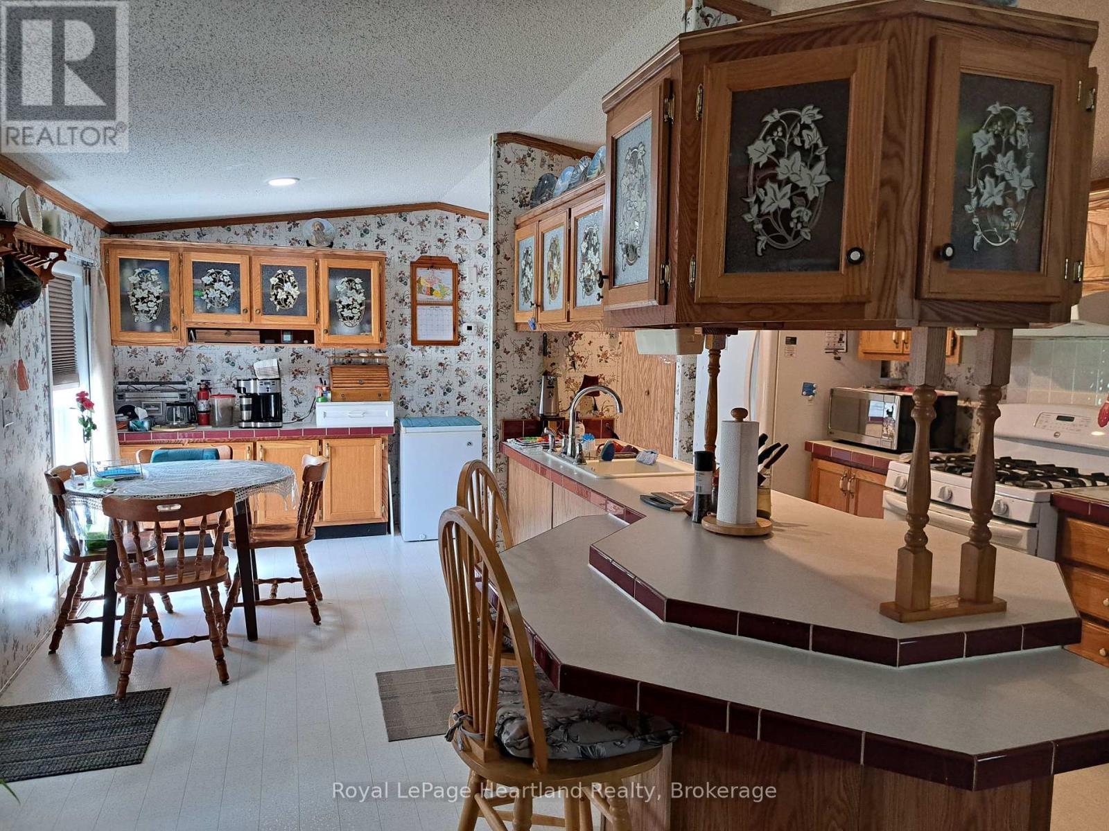 8 - 39461 Dashwood Road, South Huron (Stephen Twp), ON