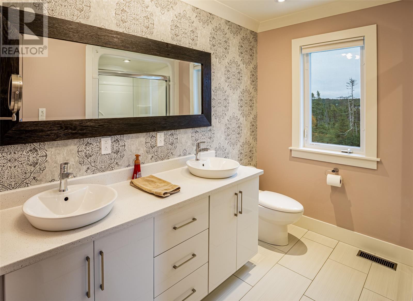 43 Jera Street, Portugal Cove St. Philips, NL - Indoor Photo Showing Bathroom