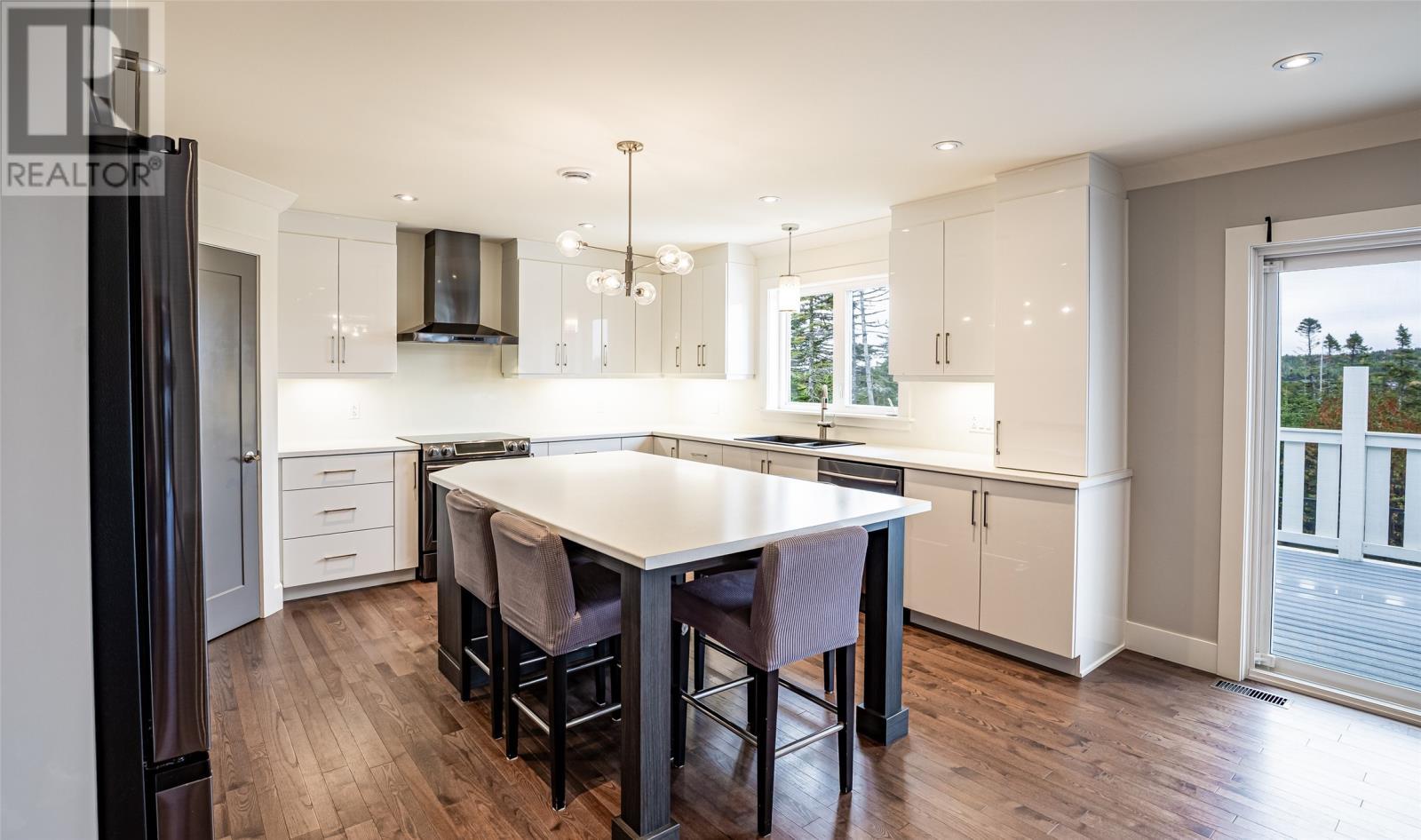 43 Jera Street, Portugal Cove St. Philips, NL - Indoor Photo Showing Kitchen With Upgraded Kitchen