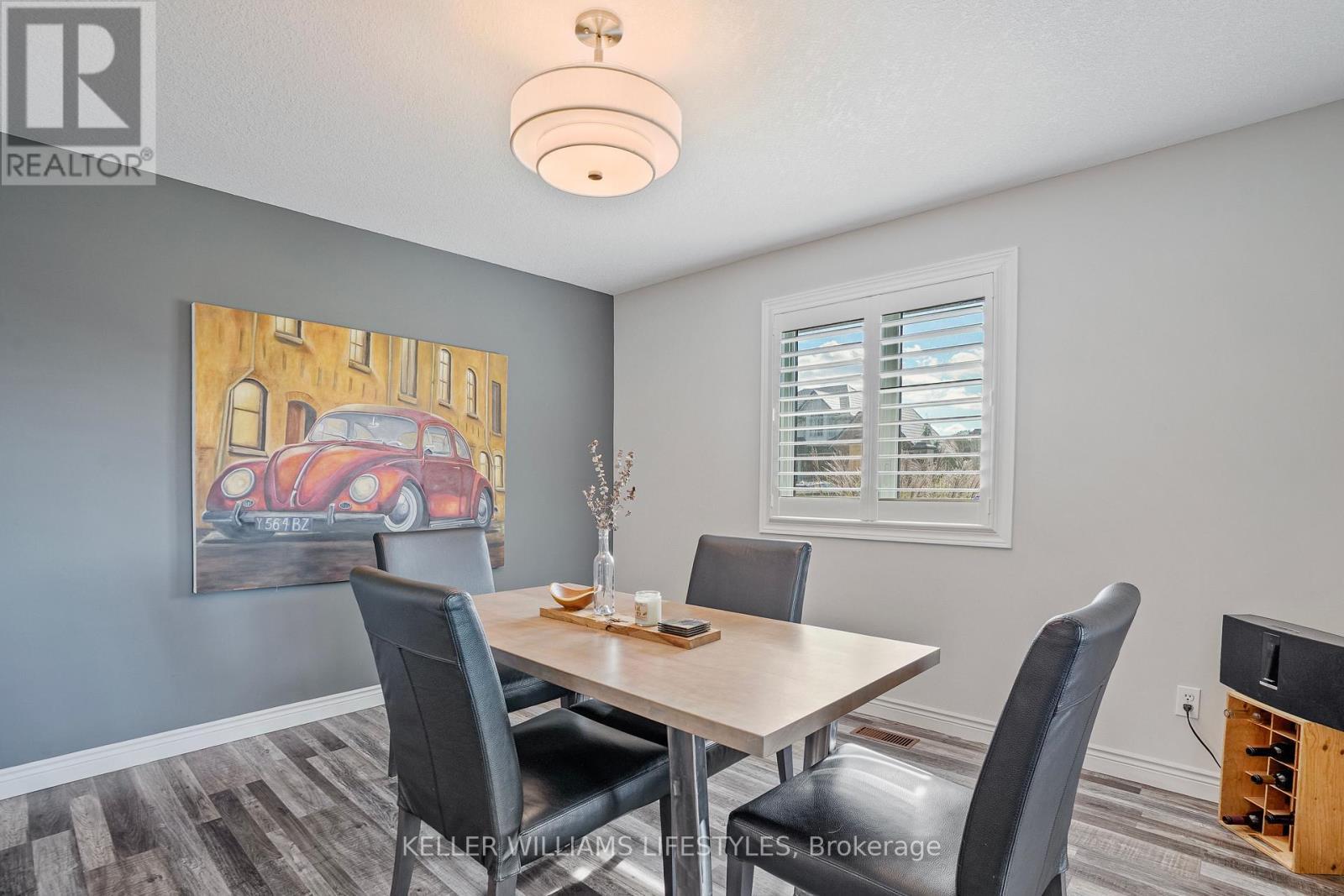 106 Anderson Avenue, Southwest Middlesex (Glencoe), ON - Indoor Photo Showing Dining Room