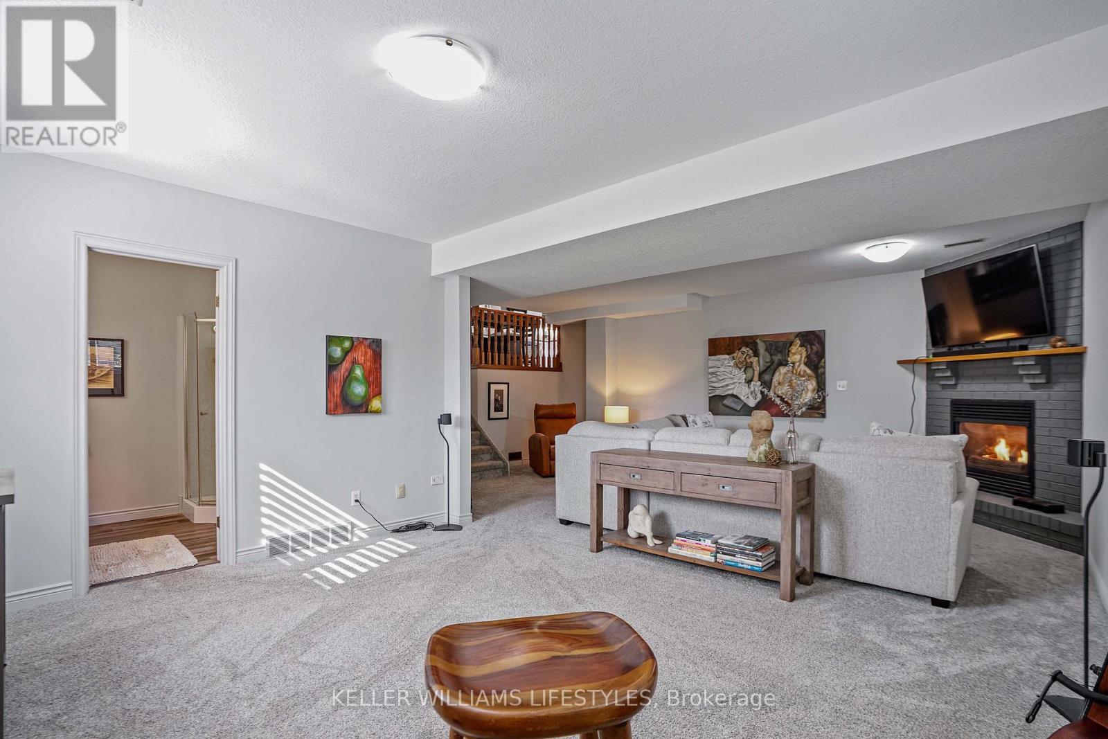 106 Anderson Avenue, Southwest Middlesex (Glencoe), ON - Indoor With Fireplace