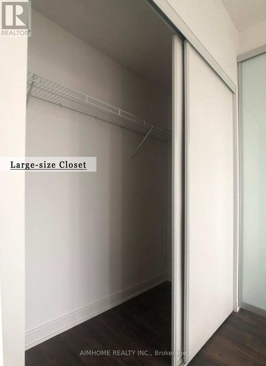 2315 - 50 Charles Street E, Toronto, ON - Indoor