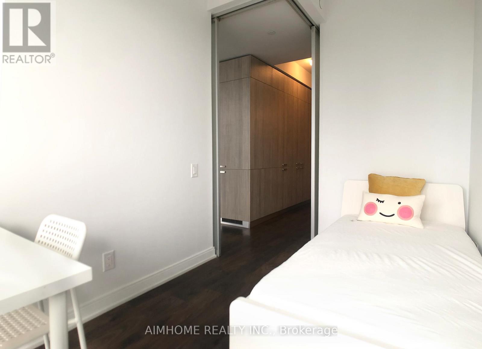 2315 - 50 Charles Street E, Toronto, ON - Indoor Photo Showing Bedroom