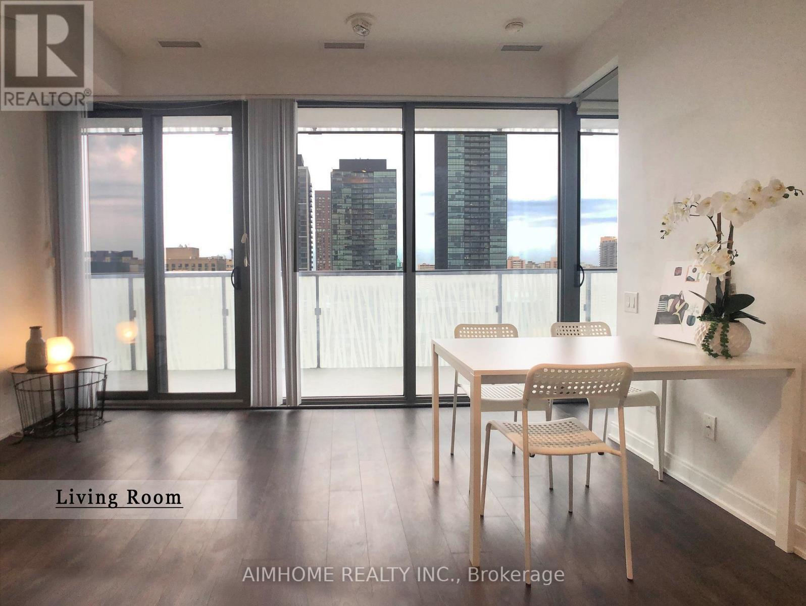 2315 - 50 Charles Street E, Toronto, ON - Indoor