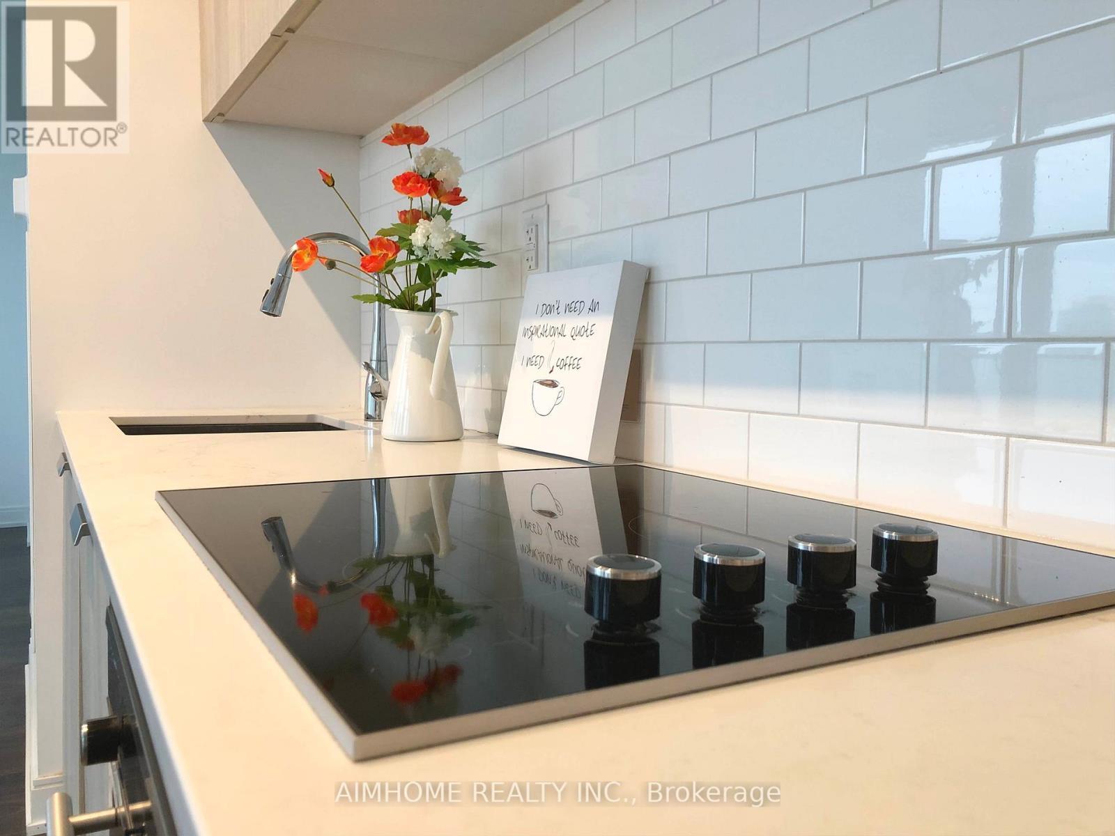 2315 - 50 Charles Street E, Toronto, ON - Indoor