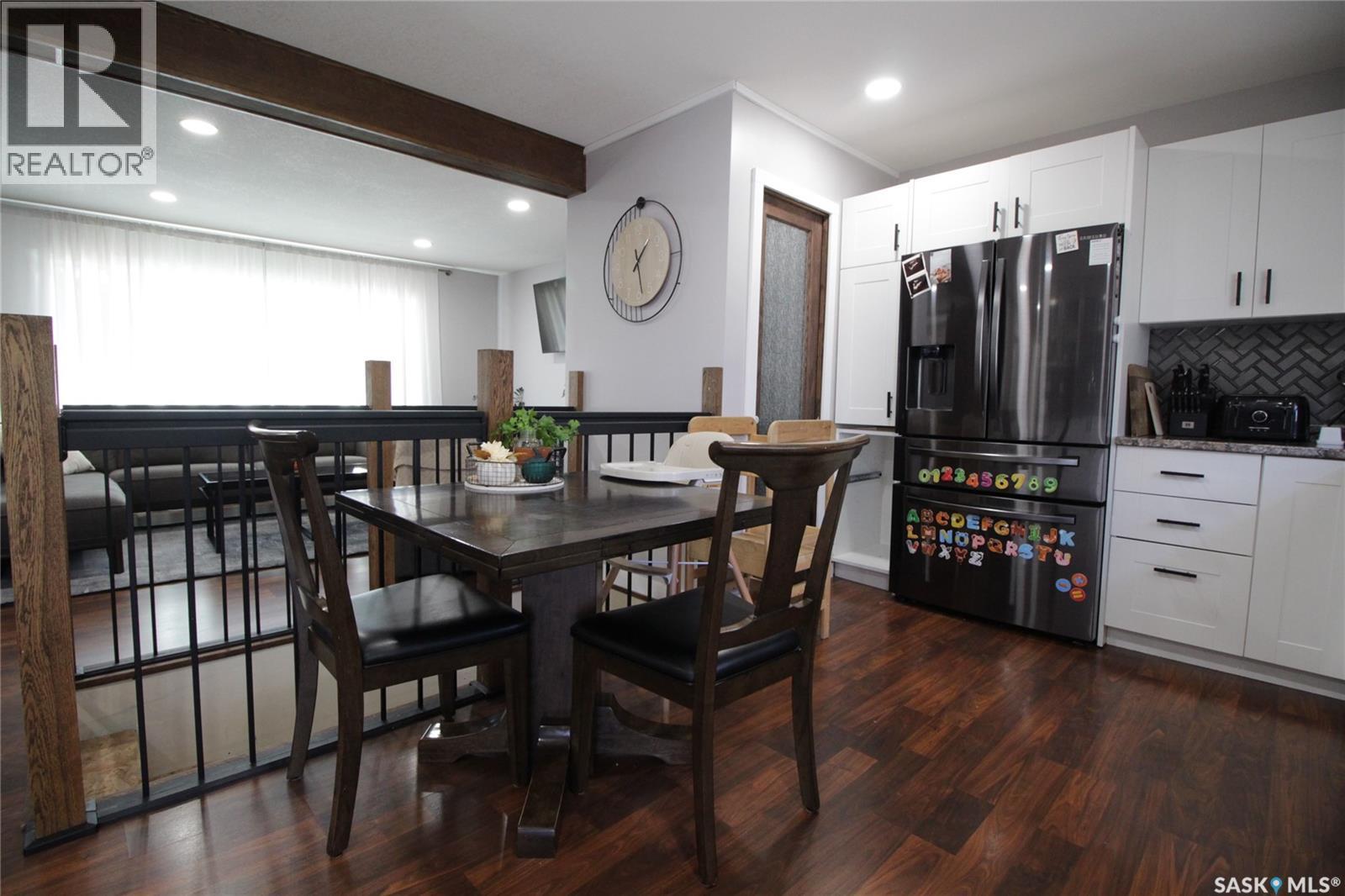 916 Moose Street, Moosomin, SK - Indoor