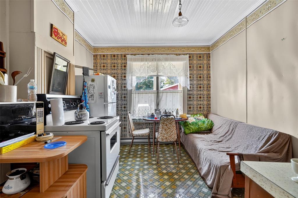 5-7 Whites Road, Bay Roberts, NL