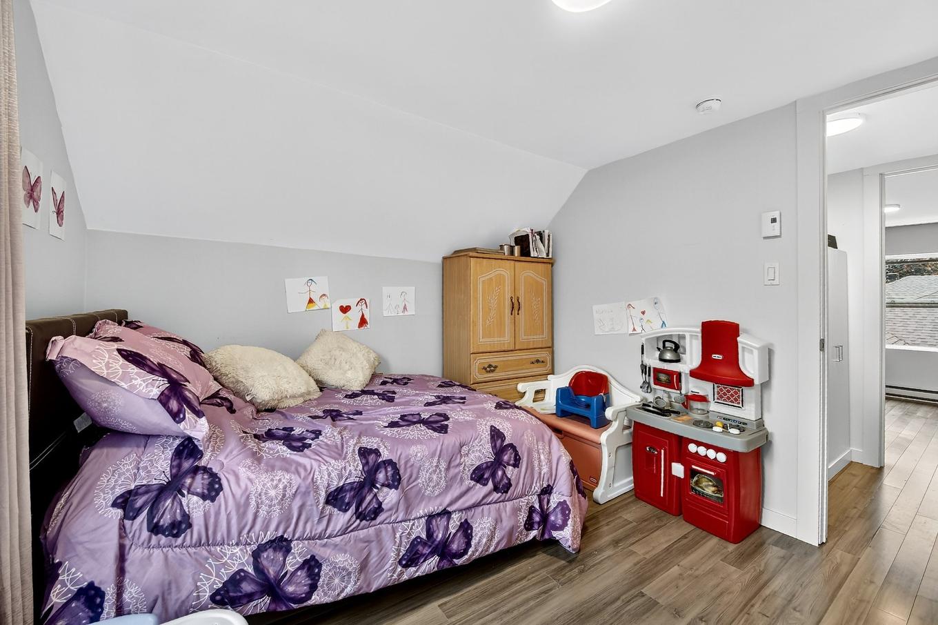 Chambre à coucher - 221 9E Avenue, Deux-Montagnes, QC - Indoor Photo Showing Bedroom