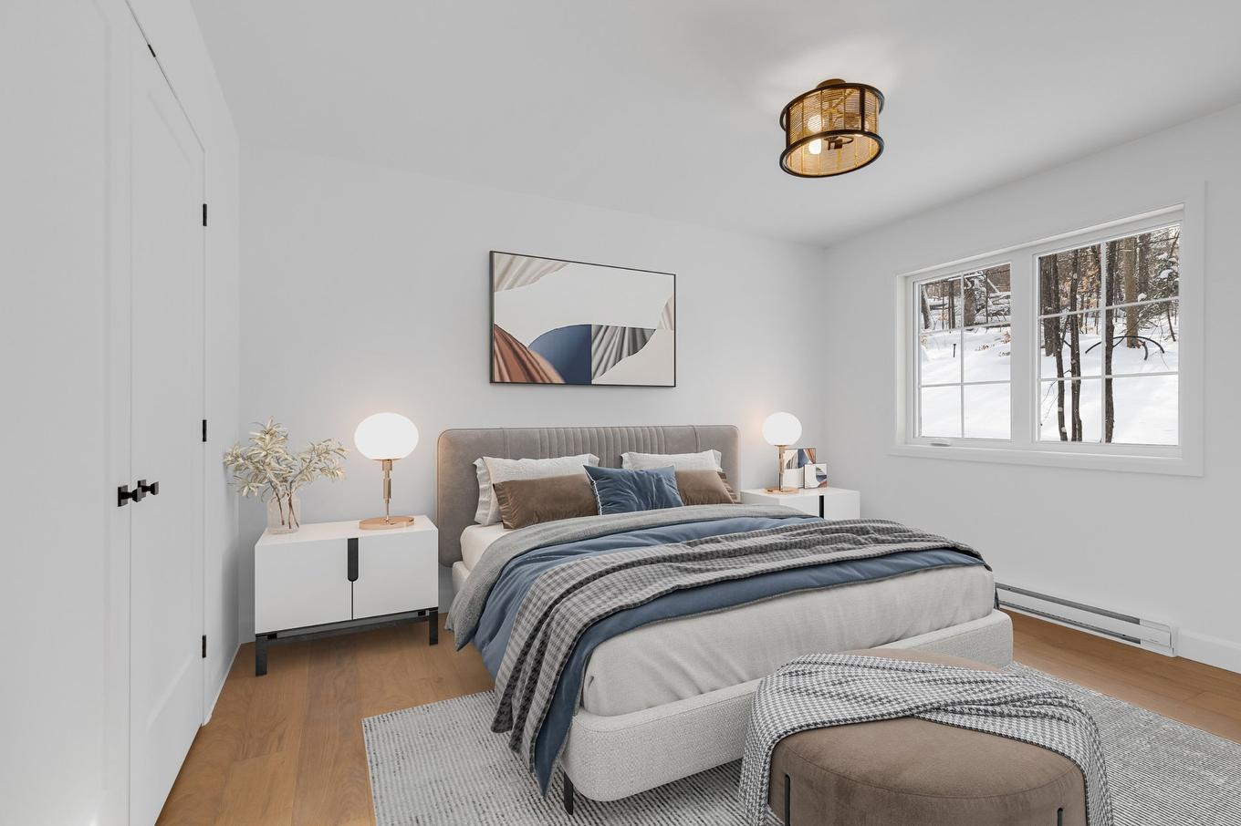 Primary bedroom - Rue Paulsen, Sainte-Agathe-Des-Monts, QC - Indoor Photo Showing Bedroom