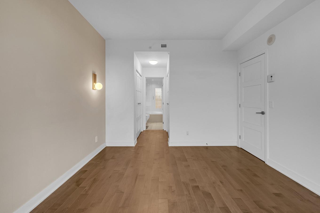 Chambre à coucher principale - 806-299 Rue De La Rotonde, Montréal (Verdun/Île-Des-Soeurs), QC - Indoor Photo Showing Other Room