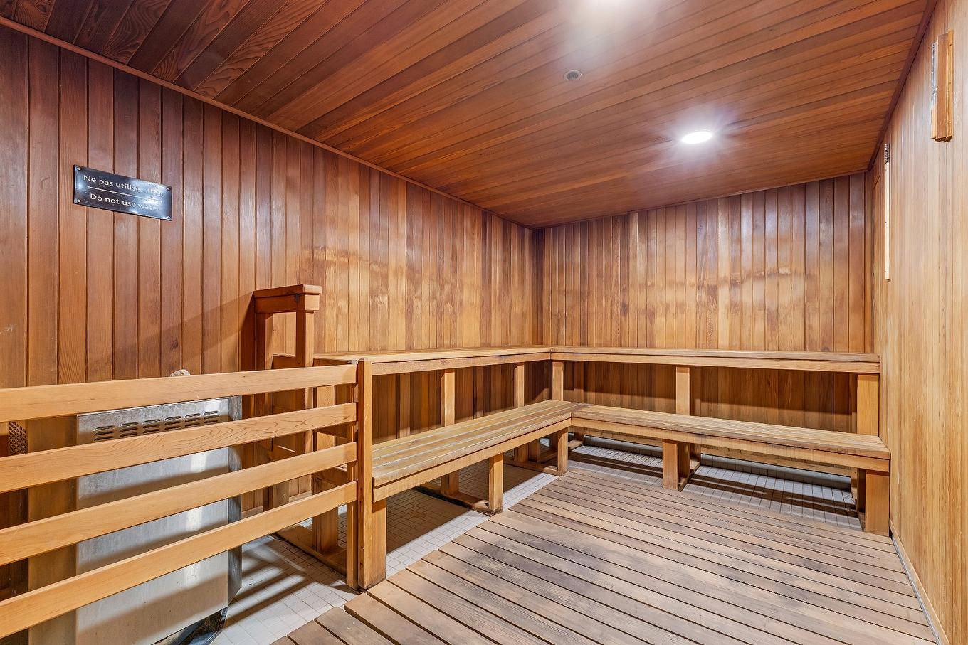 Sauna - 806-299 Rue De La Rotonde, Montréal (Verdun/Île-Des-Soeurs), QC - Indoor Photo Showing Other Room