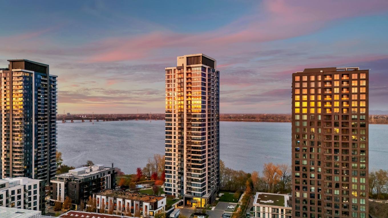 Extérieur - 806-299 Rue De La Rotonde, Montréal (Verdun/Île-Des-Soeurs), QC - Outdoor With Body Of Water With Facade