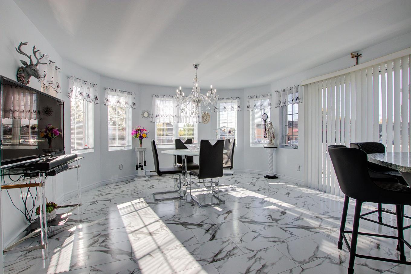 Dining room - 1739 Rue Soucy, Longueuil (Saint-Hubert), QC - Indoor