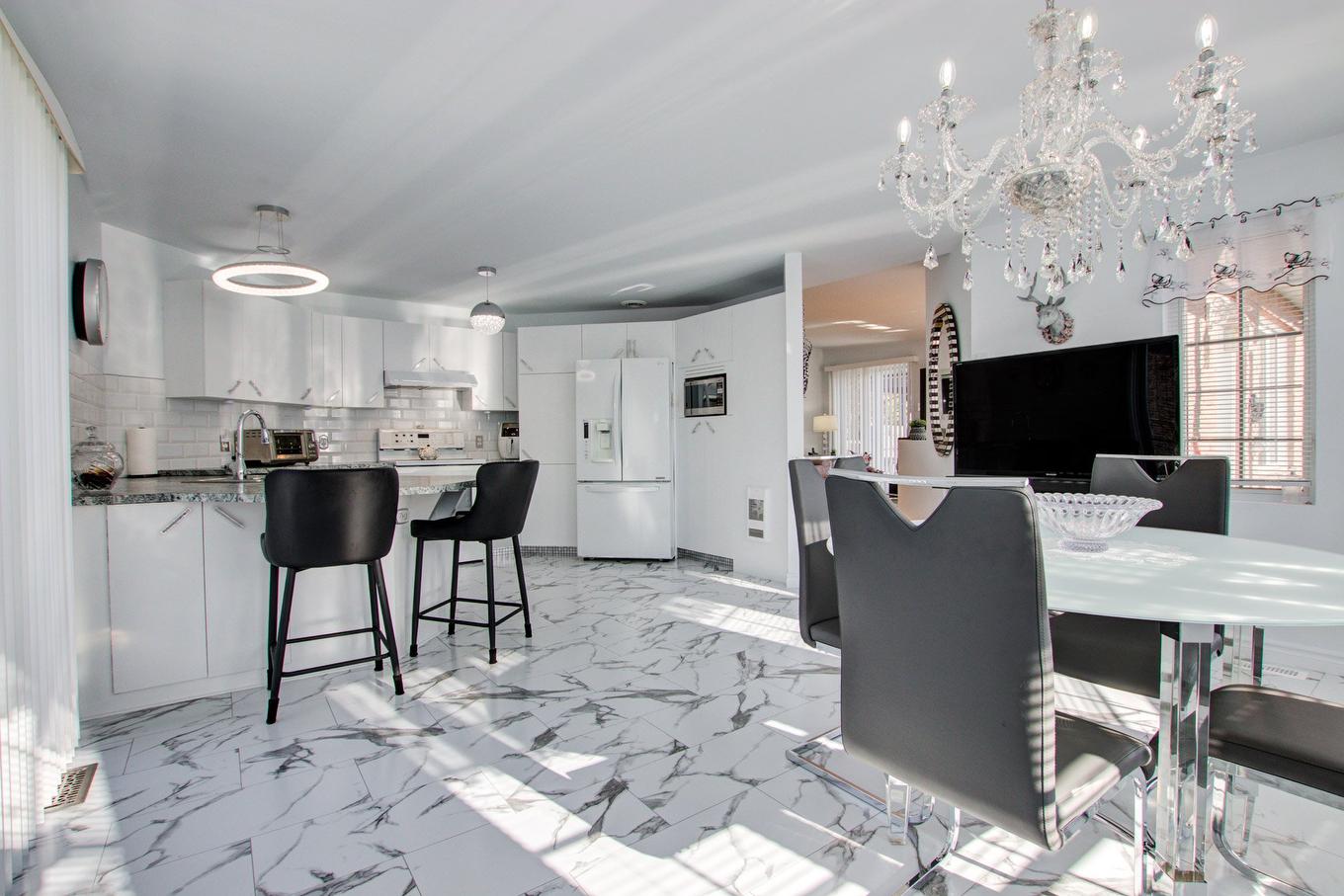 Overall view - 1739 Rue Soucy, Longueuil (Saint-Hubert), QC - Indoor