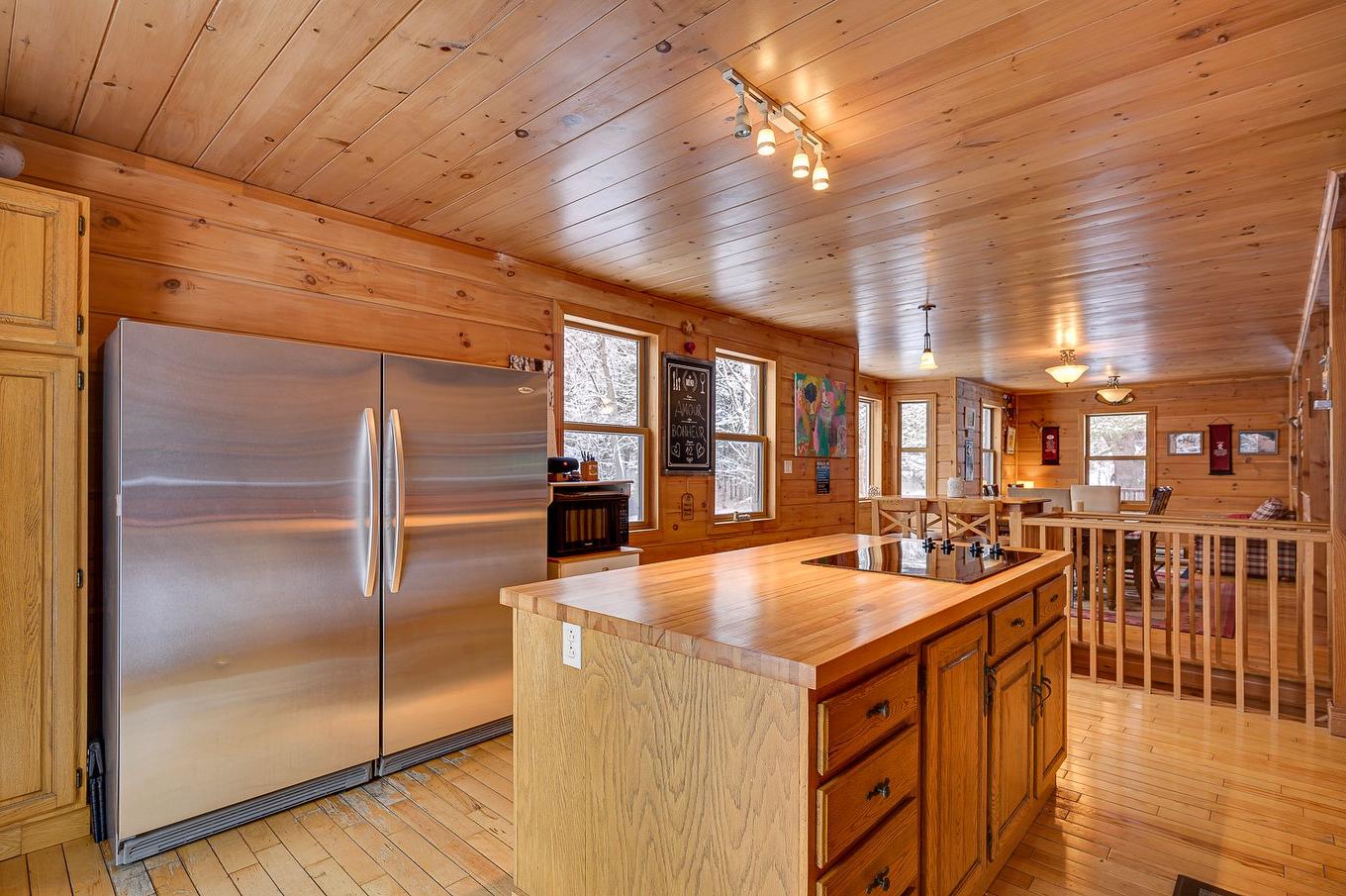 Cuisine - 3390Z Rue Lachaine, Val-David, QC