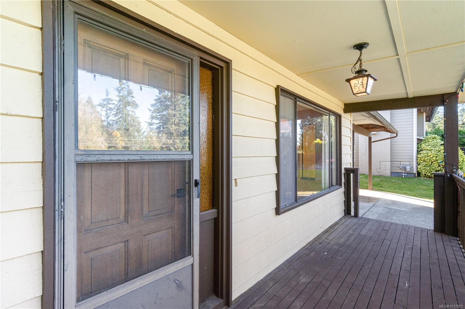 7431 Andrea Cres, Lantzville, BC