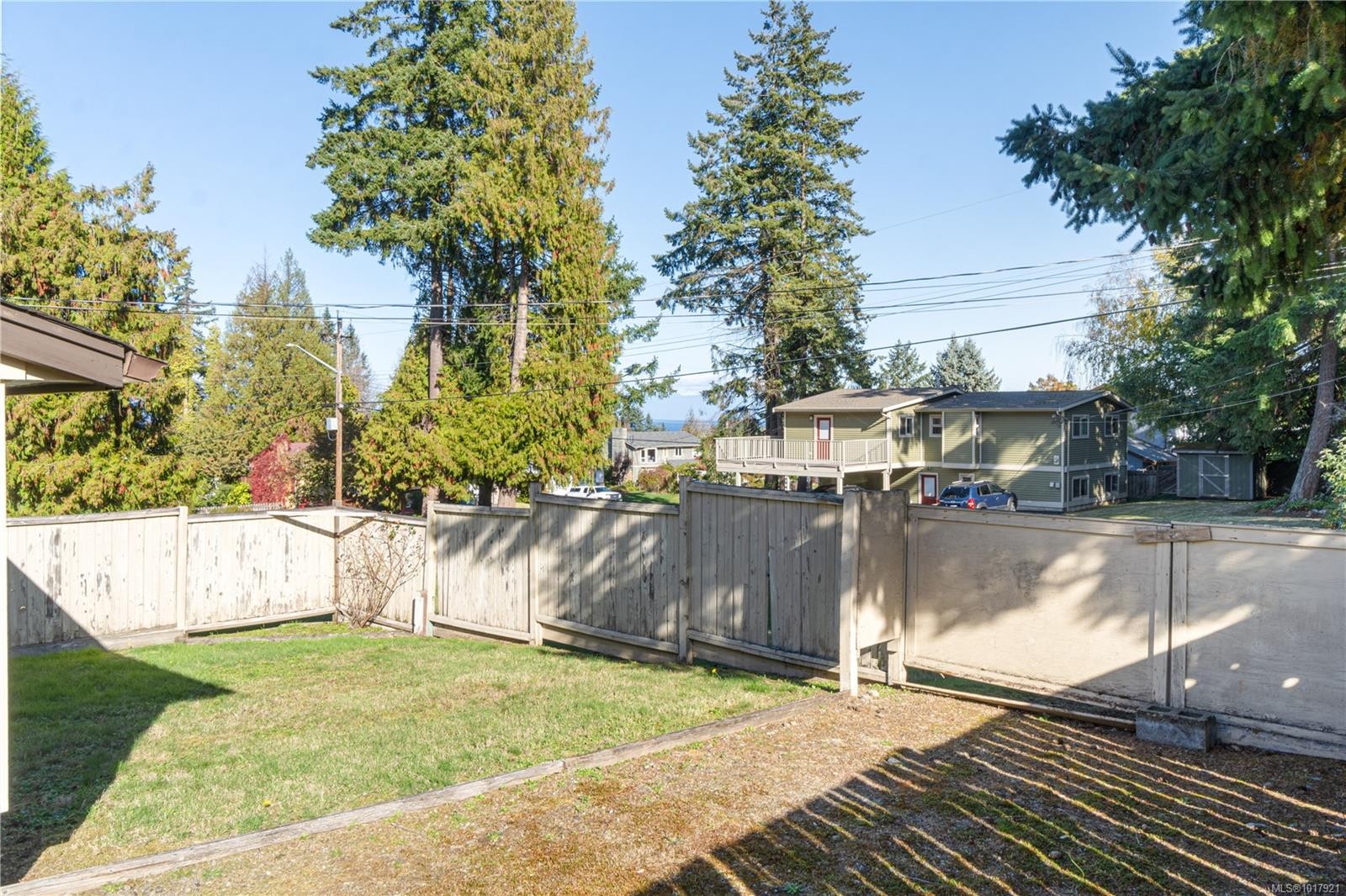 7431 Andrea Cres, Lantzville, BC