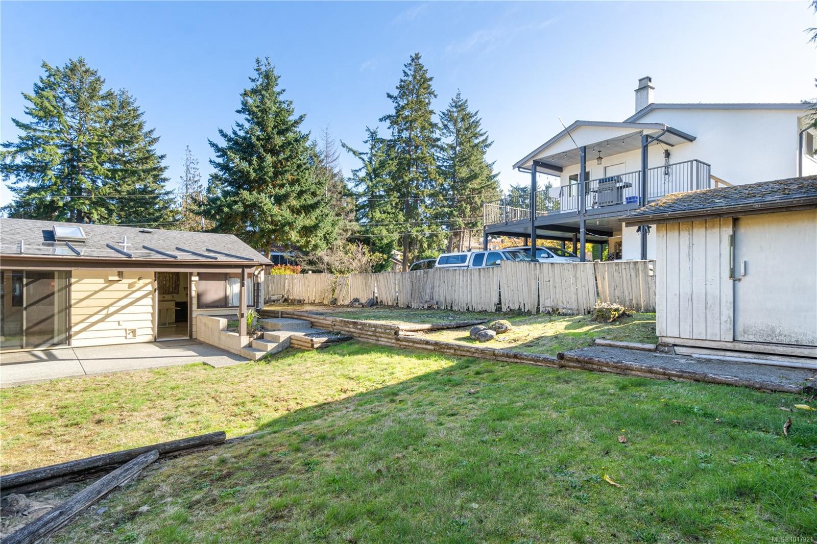 7431 Andrea Cres, Lantzville, BC