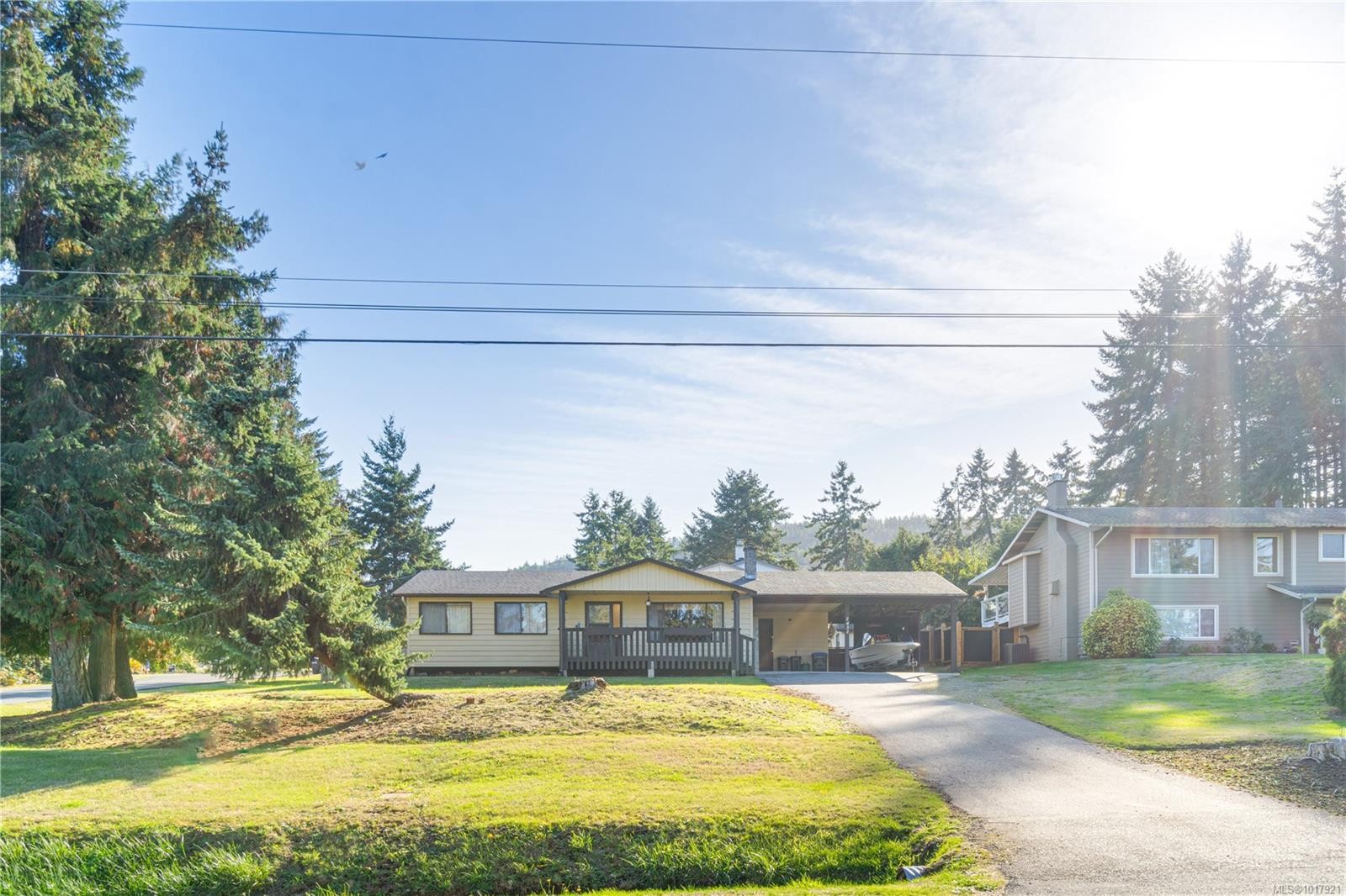 7431 Andrea Cres, Lantzville, BC