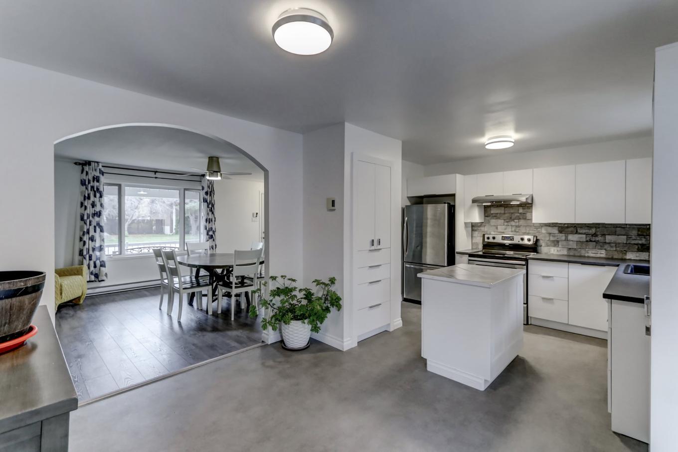 Kitchen - 235 Rue Marie-Dostaler, Trois-Rivières, QC - Indoor