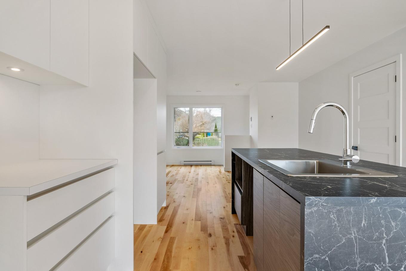 Kitchen - 3505 Rue De La Herse, Québec (Les Rivières), QC - Indoor Photo Showing Kitchen With Double Sink