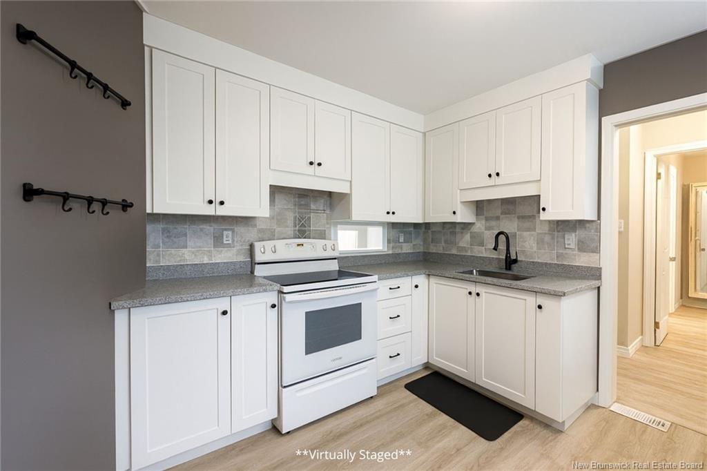 61 Bridge St, Sackville, NB