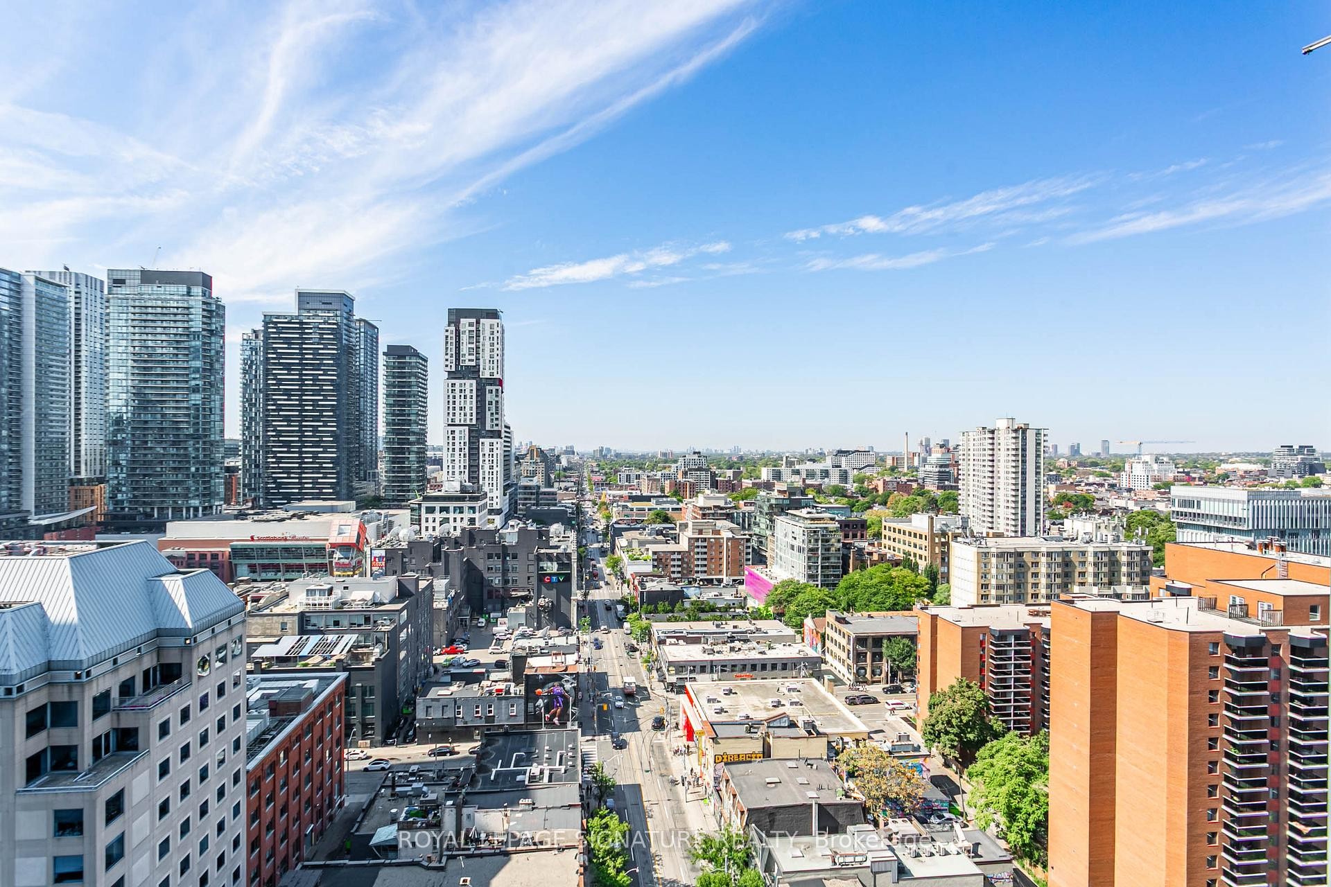 1805-215 Queen Street W, Toronto, ON - Outdoor With View