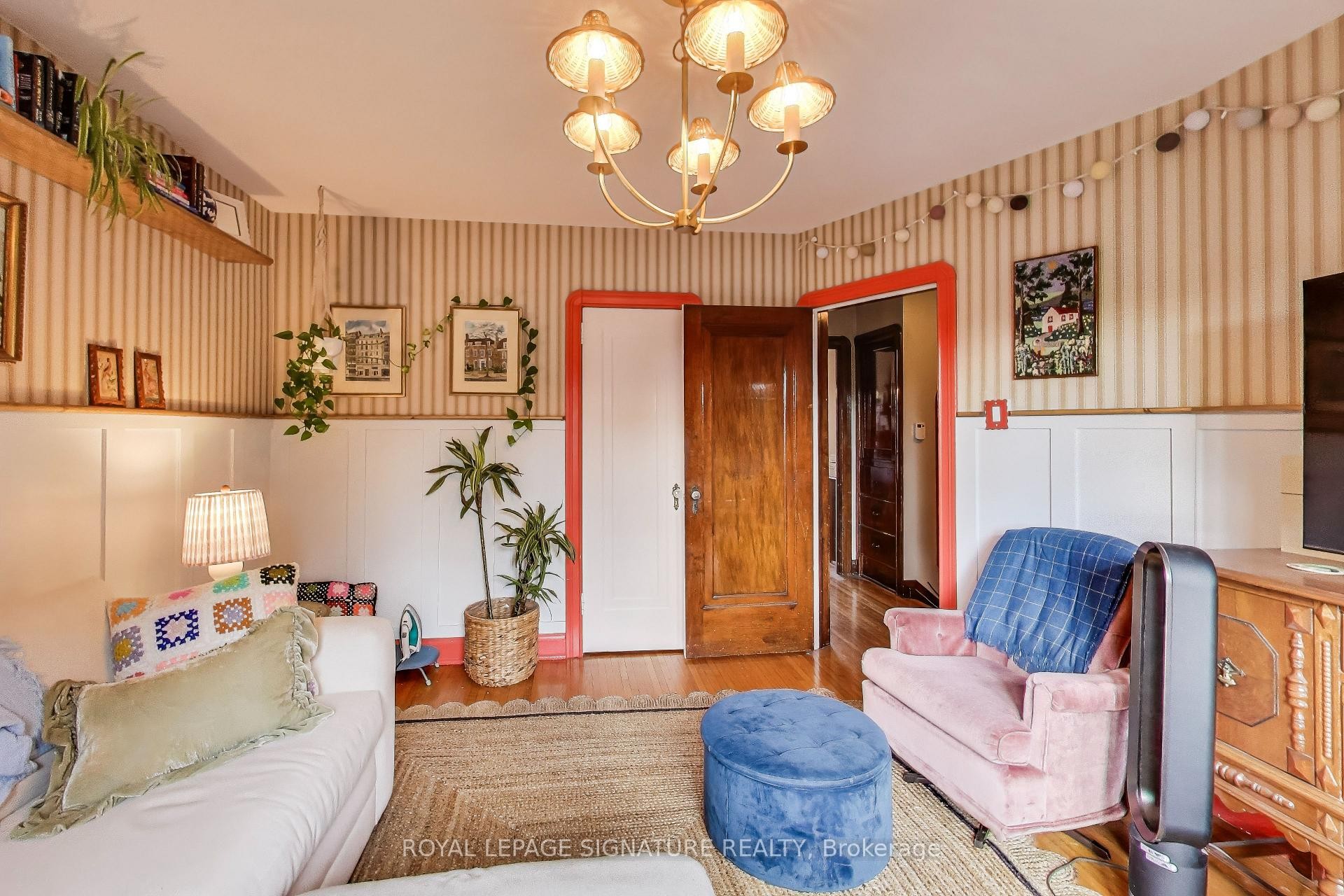 6 Brandon Avenue, Toronto, ON - Indoor