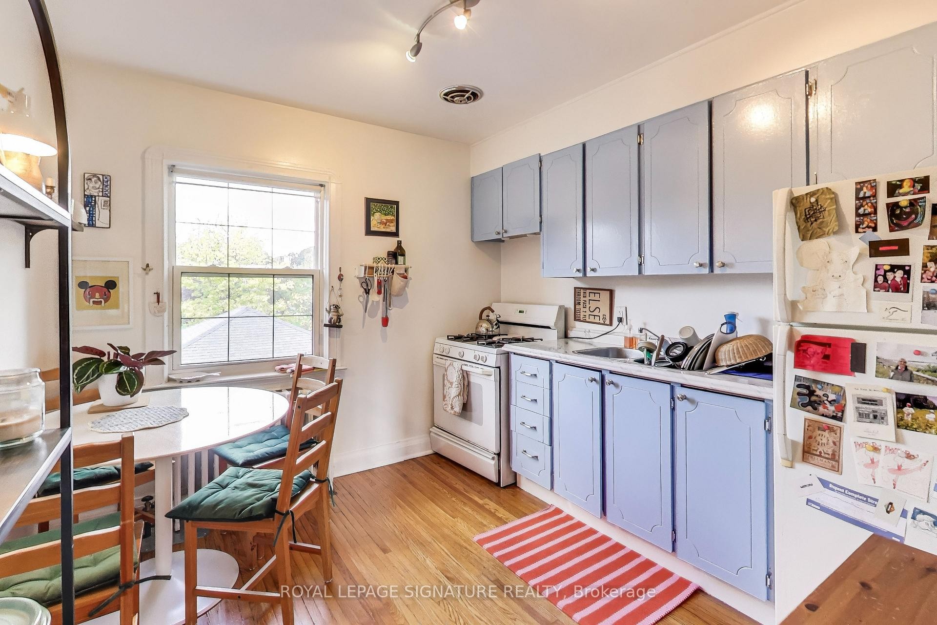 6 Brandon Avenue, Toronto, ON - Indoor Photo Showing Other Room