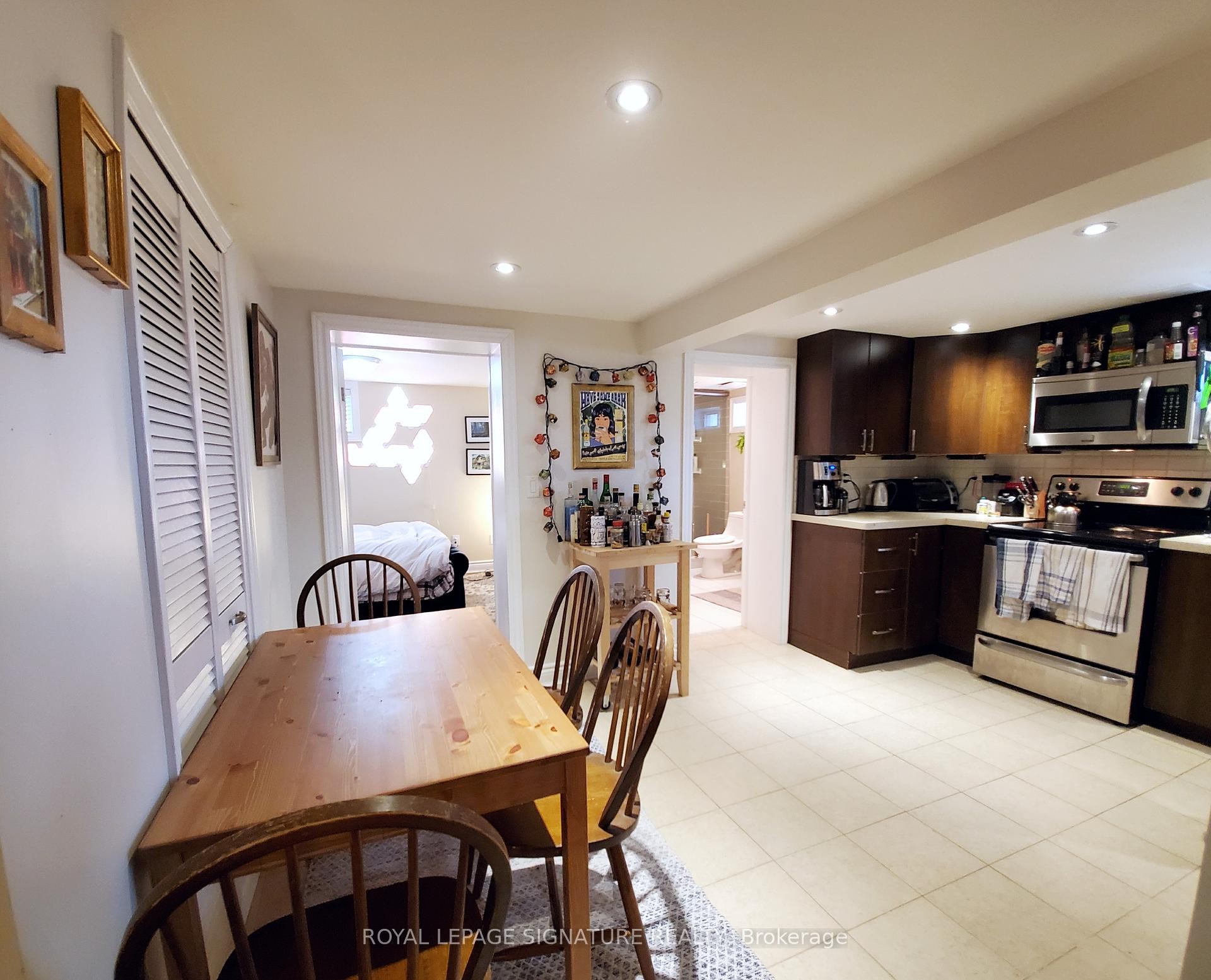 6 Brandon Avenue, Toronto, ON - Indoor