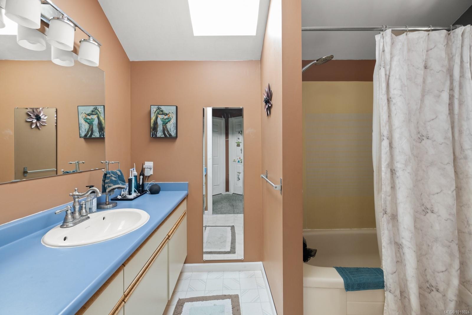 1725 Millstream Rd, Highlands, BC