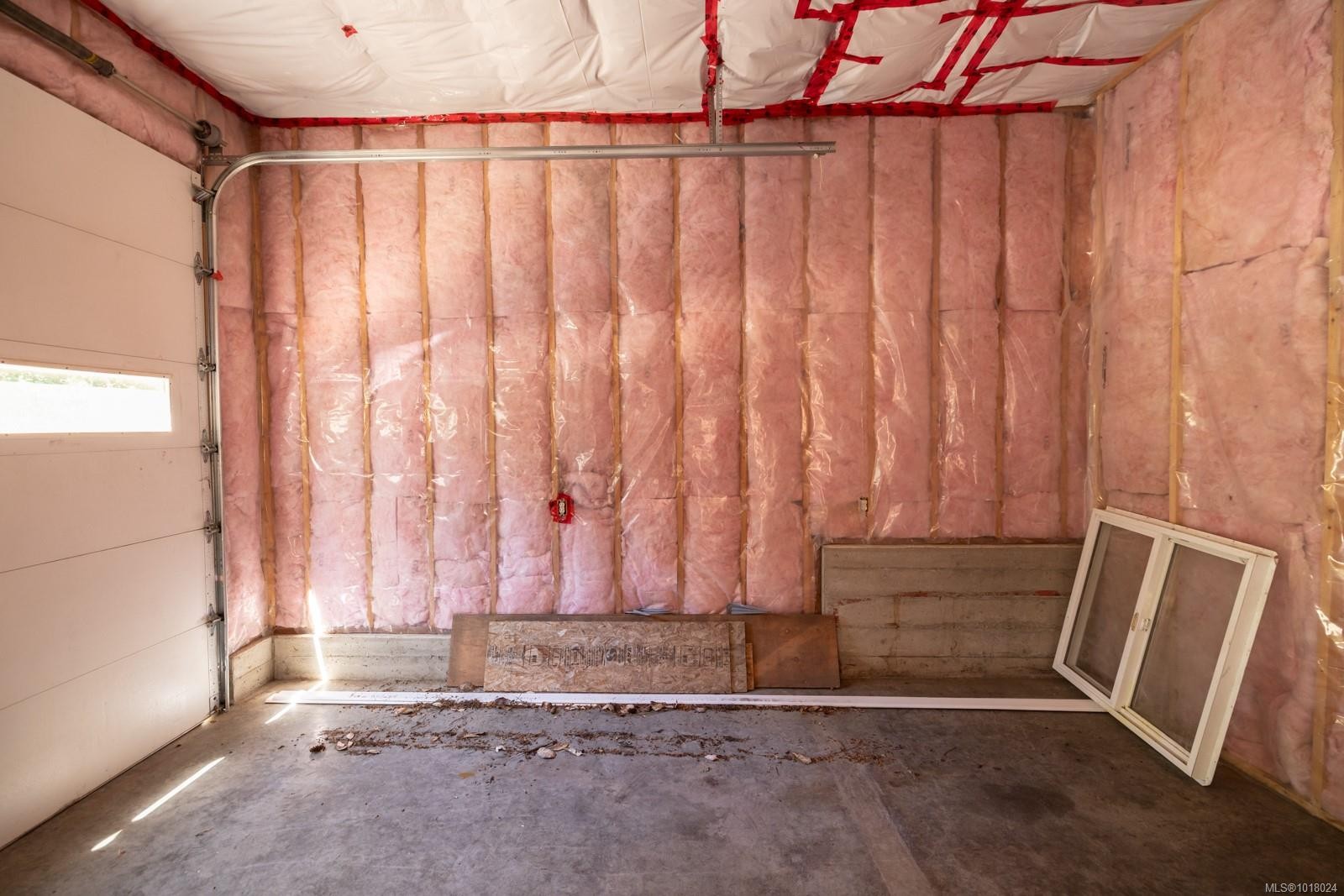 1725 Millstream Rd, Highlands, BC