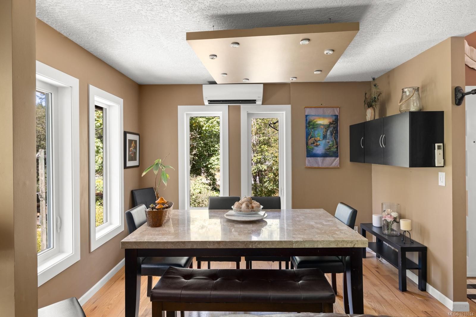 1725 Millstream Rd, Highlands, BC