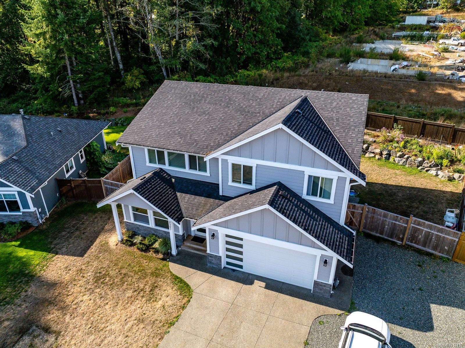 2397 Brookfield Dr, Courtenay, BC